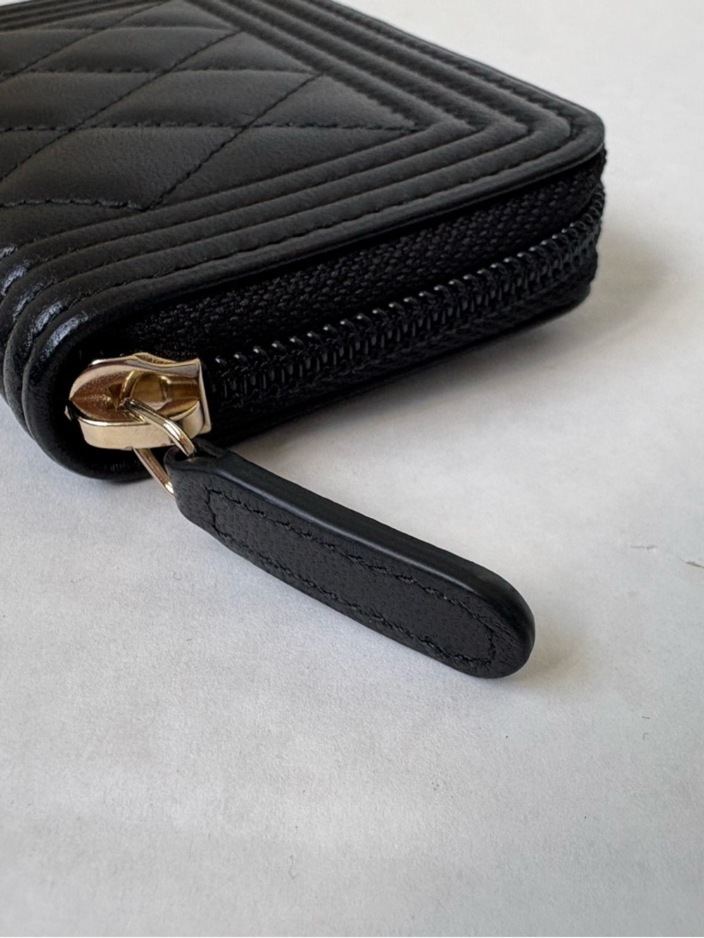 Chanel Black Leather Boy Zippered Coin Purse Card Holder Wallet Quilted Lambskin - Picture 4 of 10